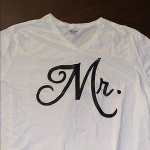 V-neck white Mr. T-shirt